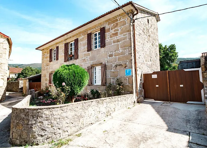 Πανσιόν O Fogar Do Carpinteiro 4*