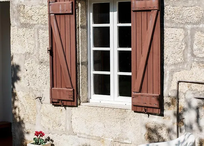 Πανσιόν O Fogar Do Carpinteiro 4*