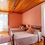O Fogar Do Carpinteiro Πανσιόν 4*